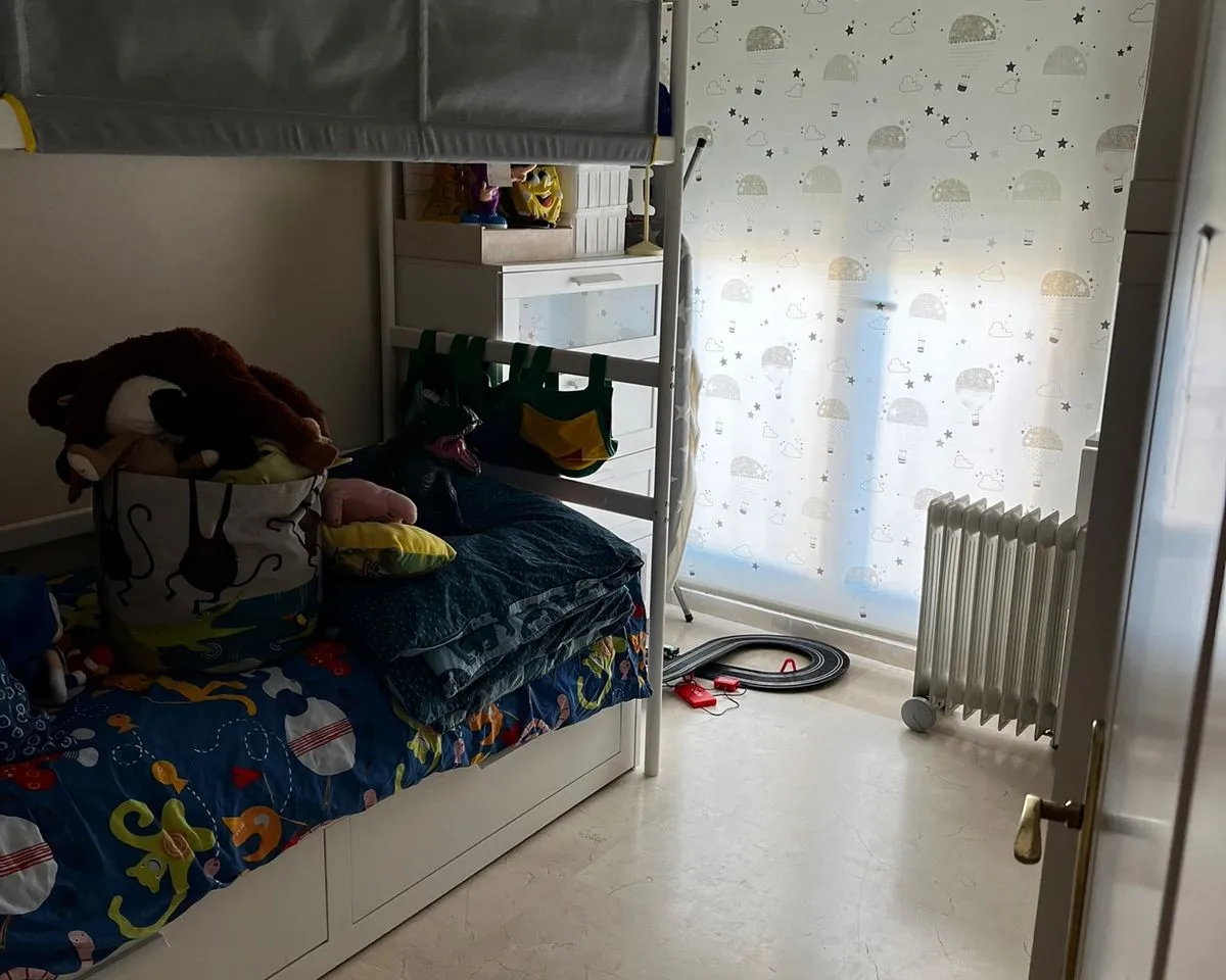 2c837d77-c290-46f8-9d0d-9e597b835944