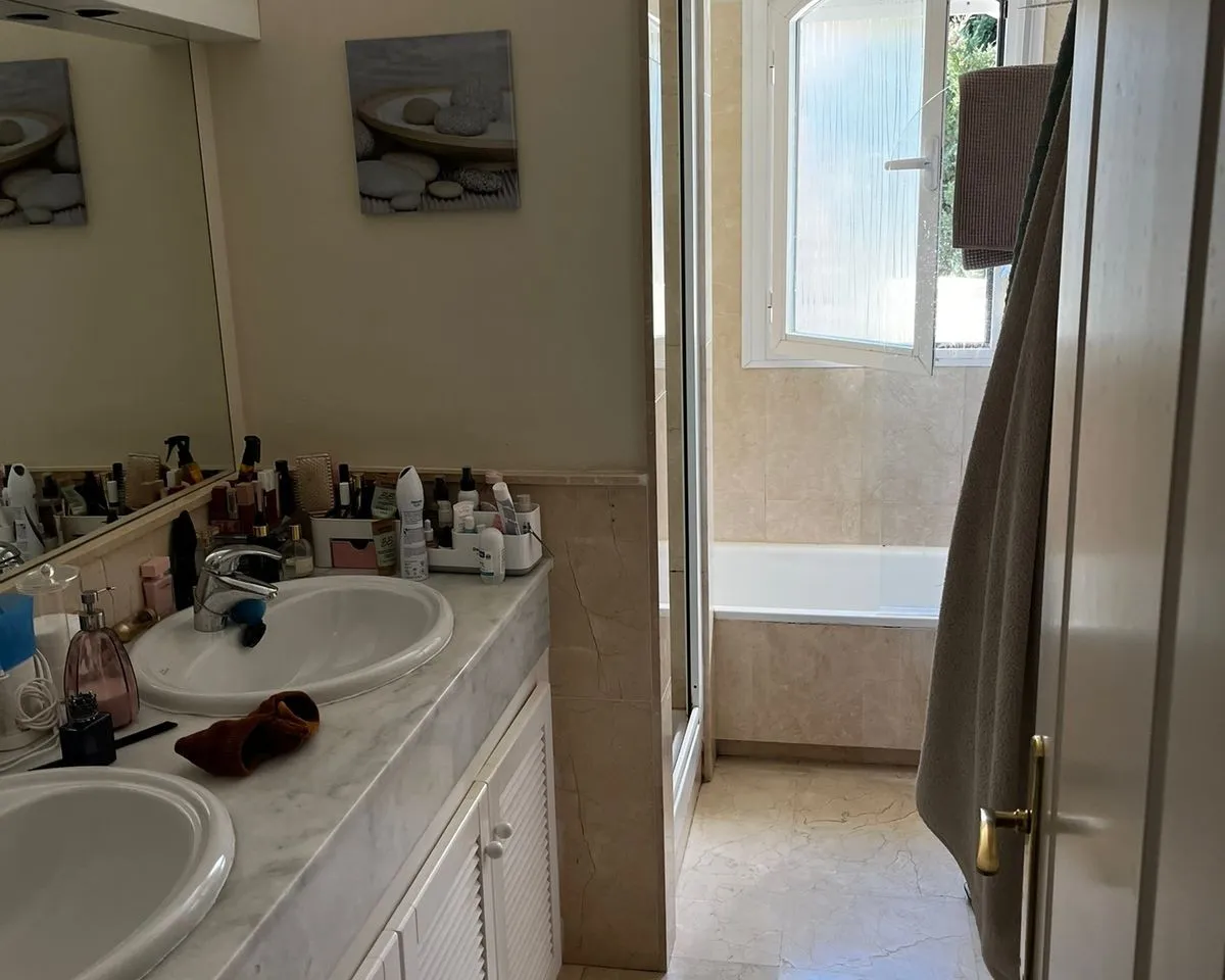 8a29c54e-b946-4088-a51f-483d06d072cb