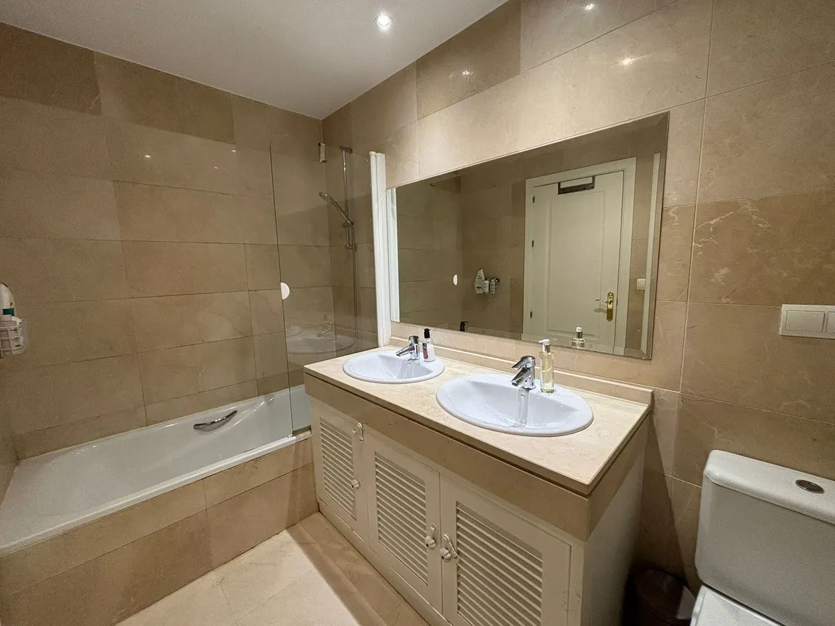 071736e2-eead-456a-9085-f6448a4e489d