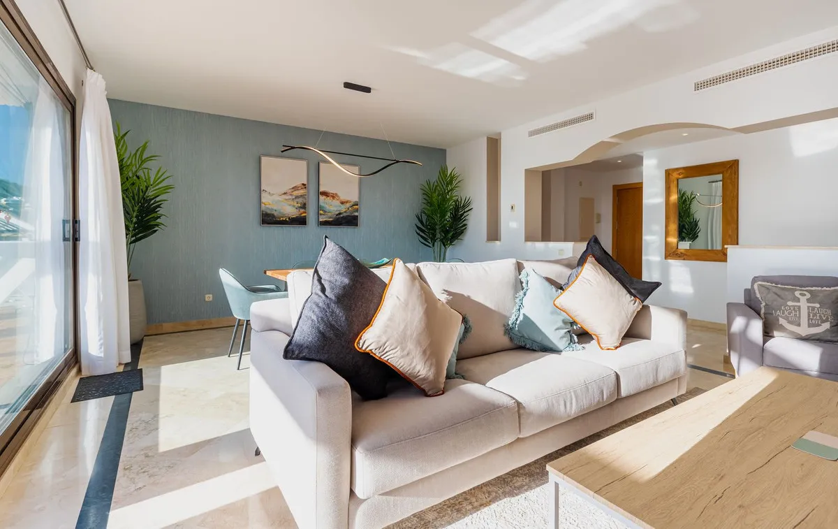 20b50747-48da-498f-b0e9-ba7217713cf3