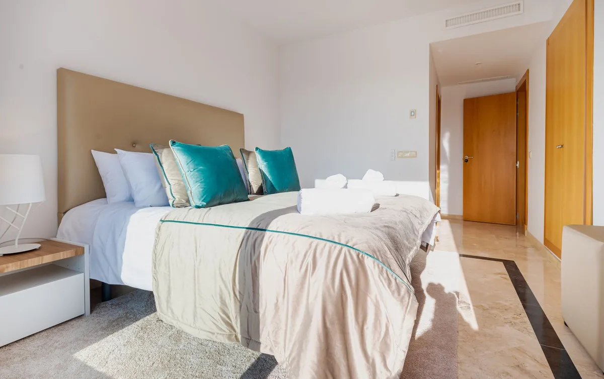 7e540211-a111-4ba7-b54b-e8af04820040