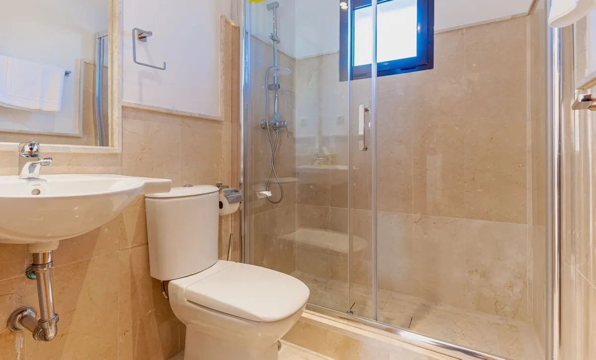 d03f4744-099a-42f5-b97e-85e73380c522