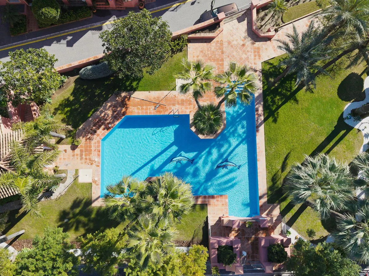 57a5709e-a80f-4f7b-b8cf-d377216b0fd7