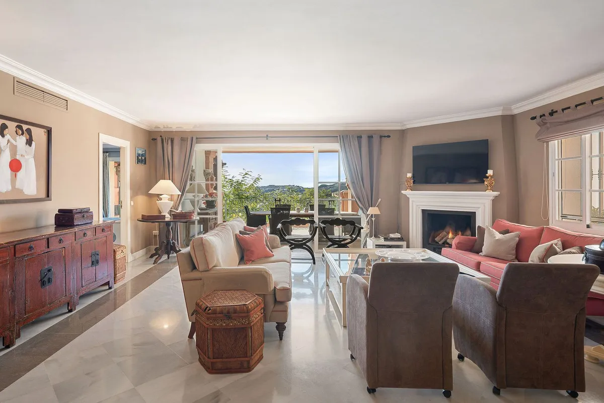 835d8dbf-f74c-4b08-9f84-998111a1a335