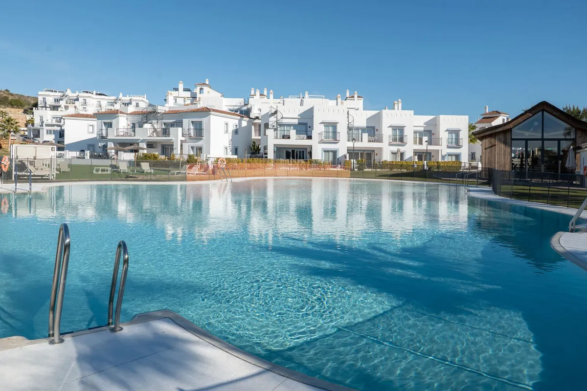 11f21003-563a-461b-b29f-4bff460d4f39