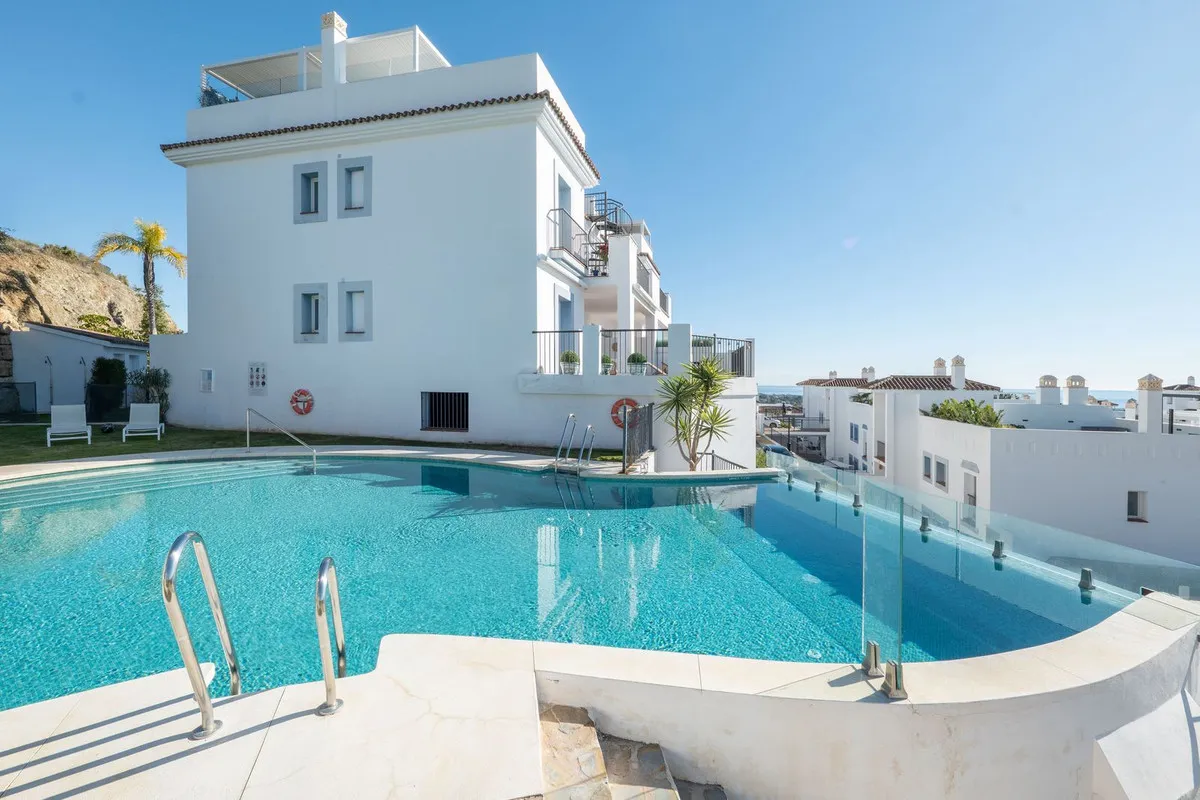 9dd95bff-b9b1-4fb9-9c6e-42ca59a7649d