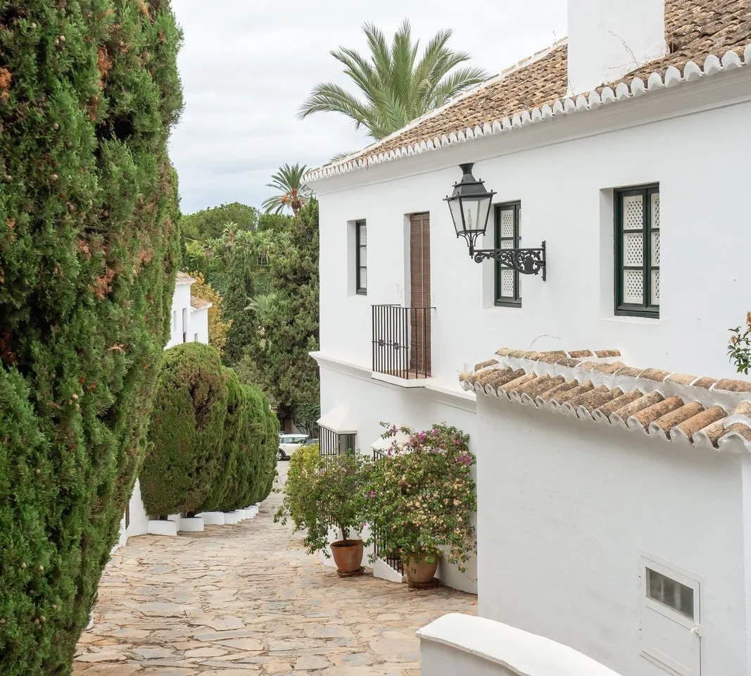 839f21a4-f0d2-42c8-8f16-214c37e72f8b