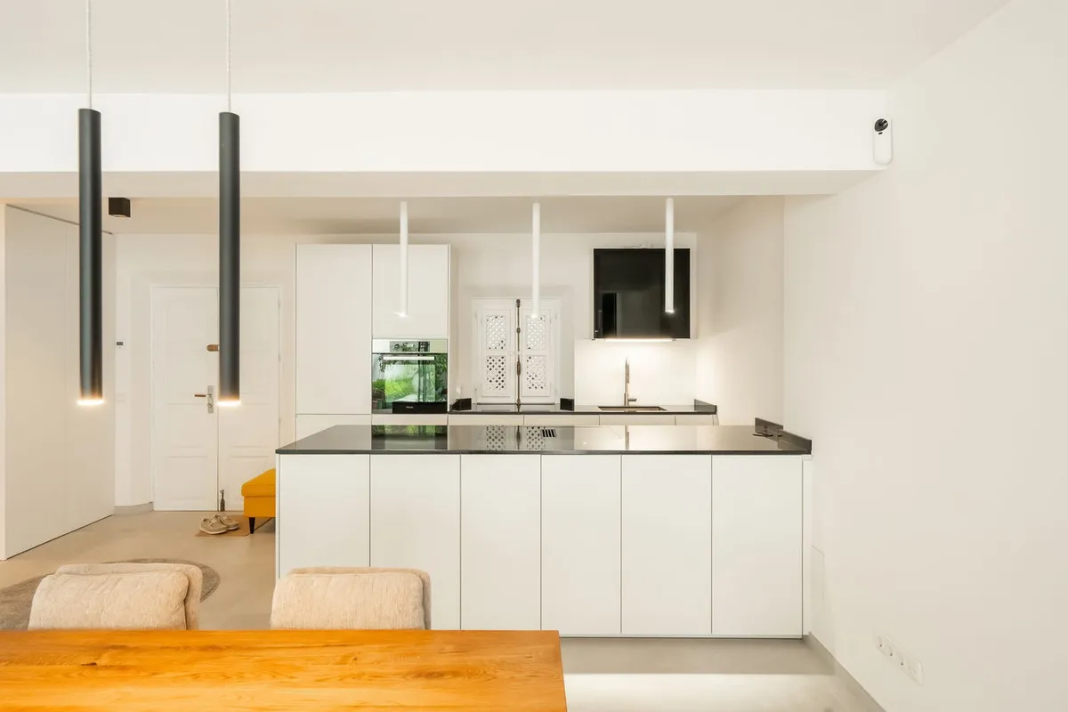 a9f20fdc-d229-4804-b915-4178a874a062