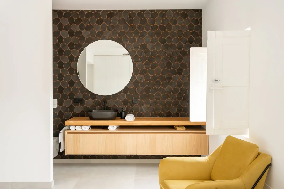 bc42ad3e-7ea0-44ce-9cb6-5b497e694f5c