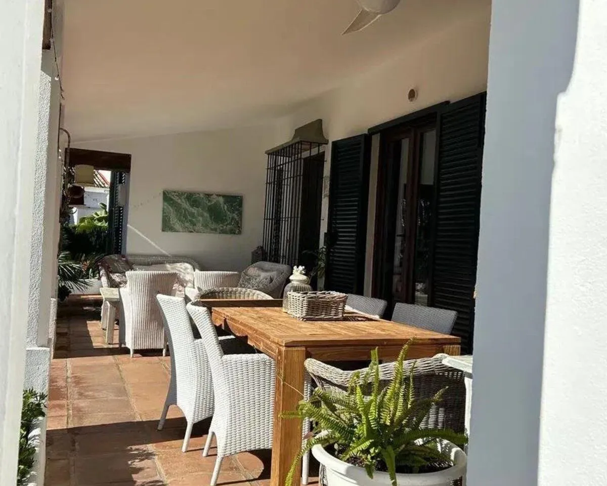 1ad7213d-9a2d-476f-89ad-6c5925f05ae1