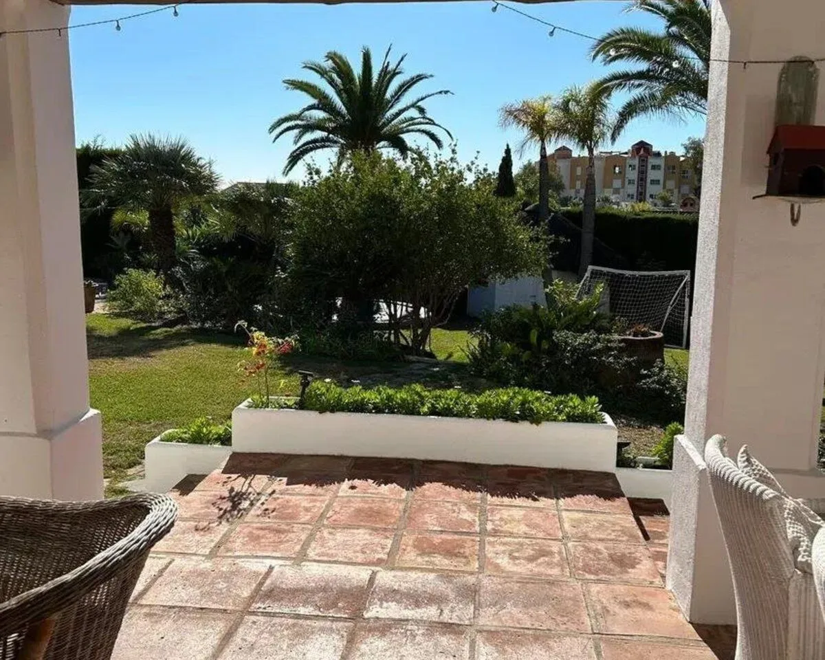 6167e5d9-899f-4257-8de4-4140f96a1a2c