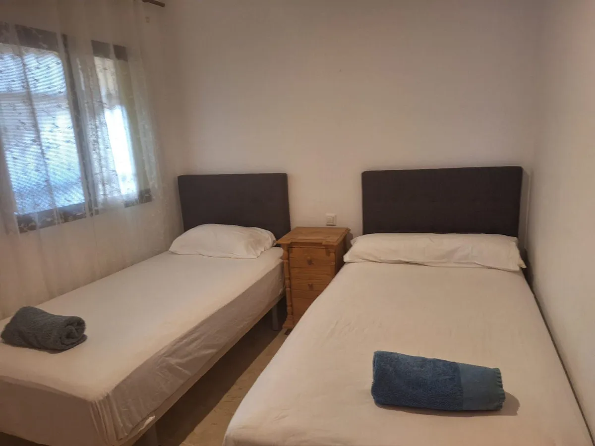 dc9c9709-aef3-4f35-9eb3-b83970497220