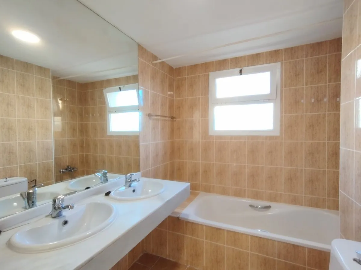 e17c14d4-8e56-4f65-afb0-0d9318deec77