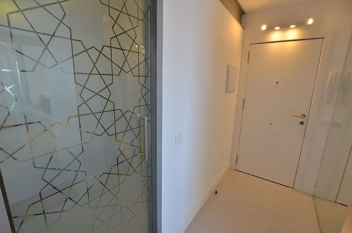 63c3bf42-291f-4684-9028-3aad3d2a2352