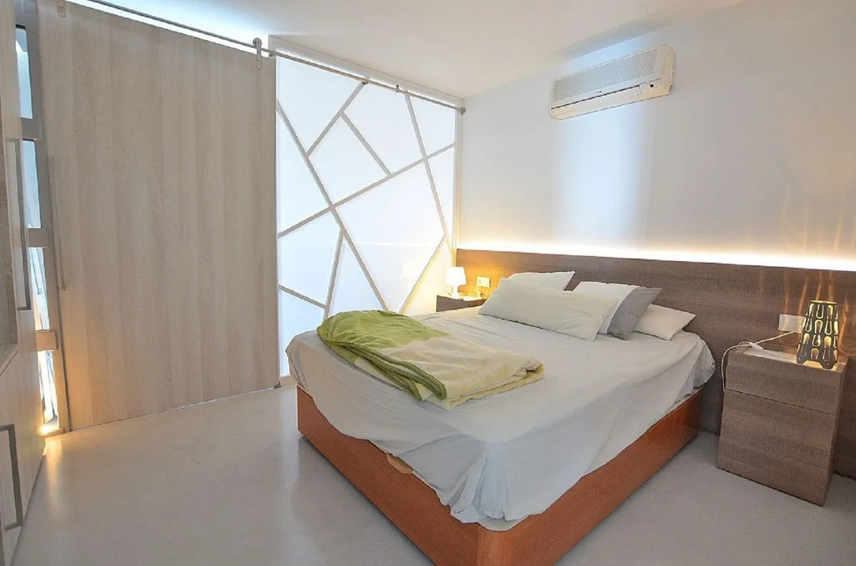 a587016f-56e5-4cb3-9f04-dcfc094f01ed