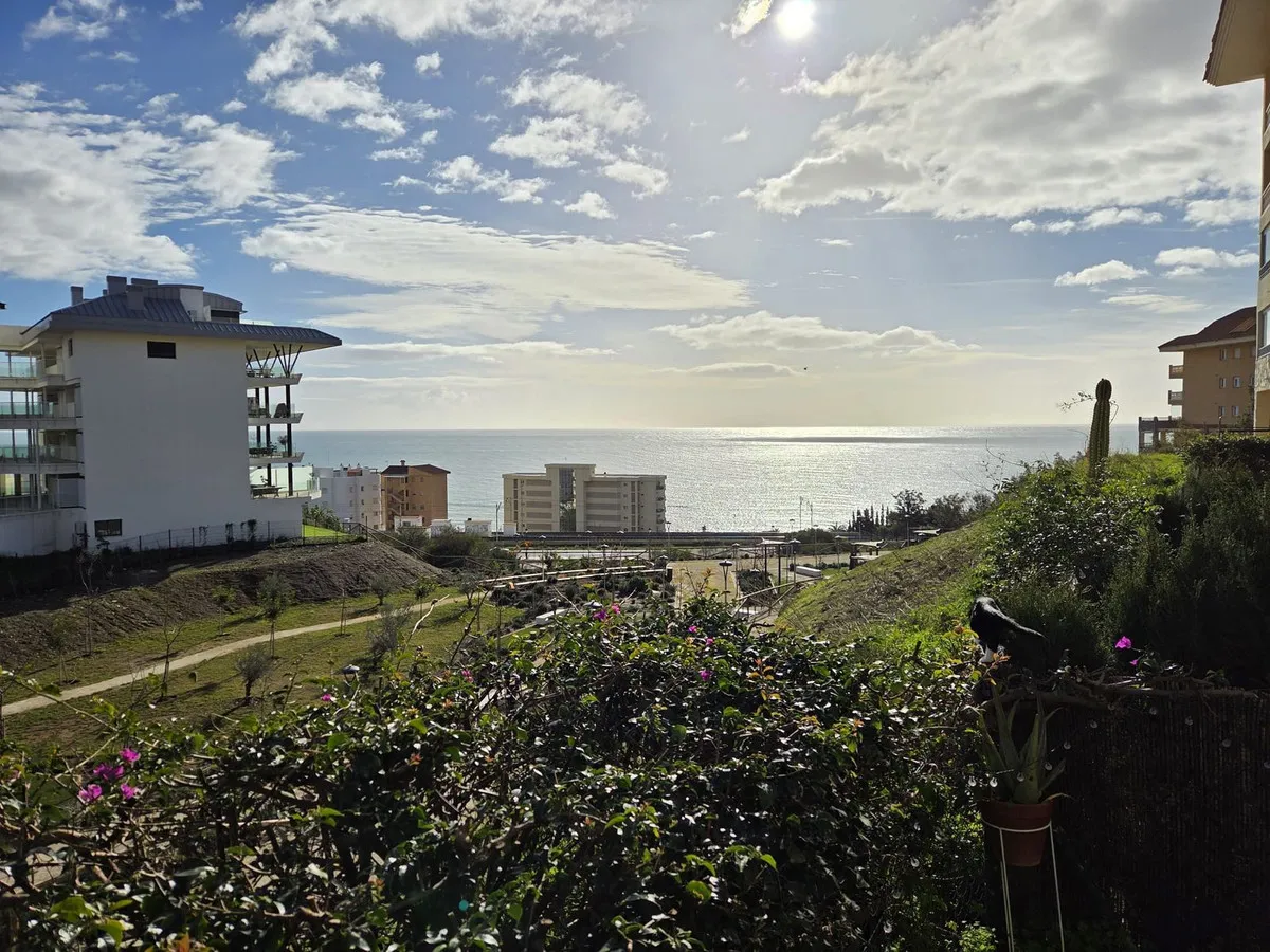 2f5bae1b-6288-4966-bbb3-4ed0628d52a1