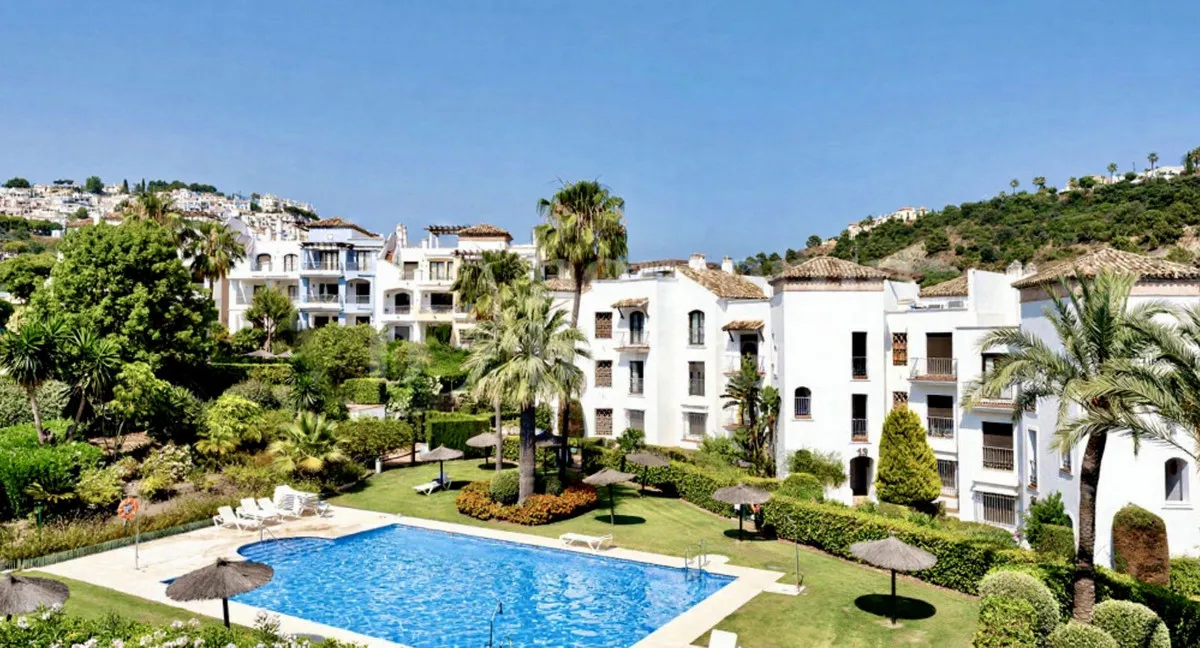 4f689619-e0dd-4fc7-a5f9-1082ff22c9b3