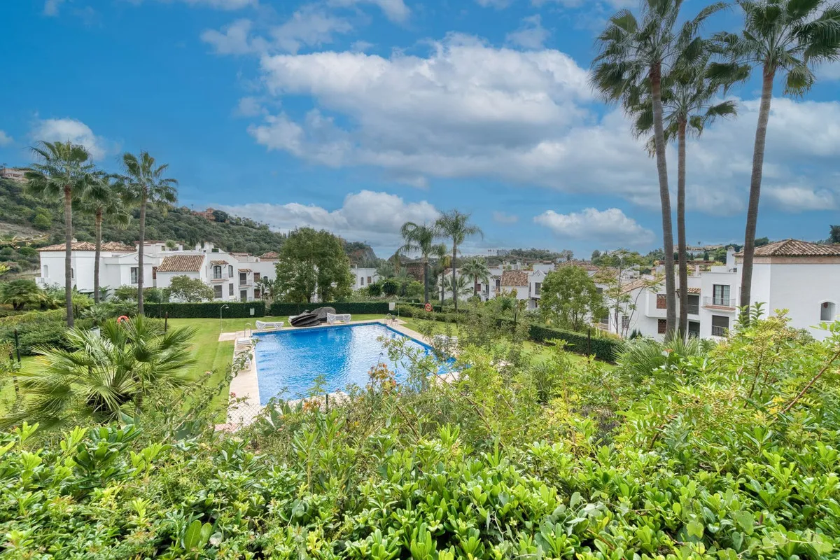 9c3cc0c4-38c9-424b-aa49-5ebdf70da81d