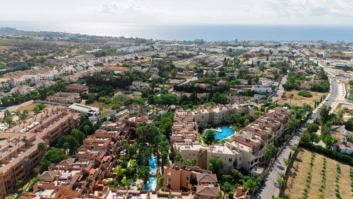 705b35ae-0be1-45ee-8bcf-9ffc031ce23a