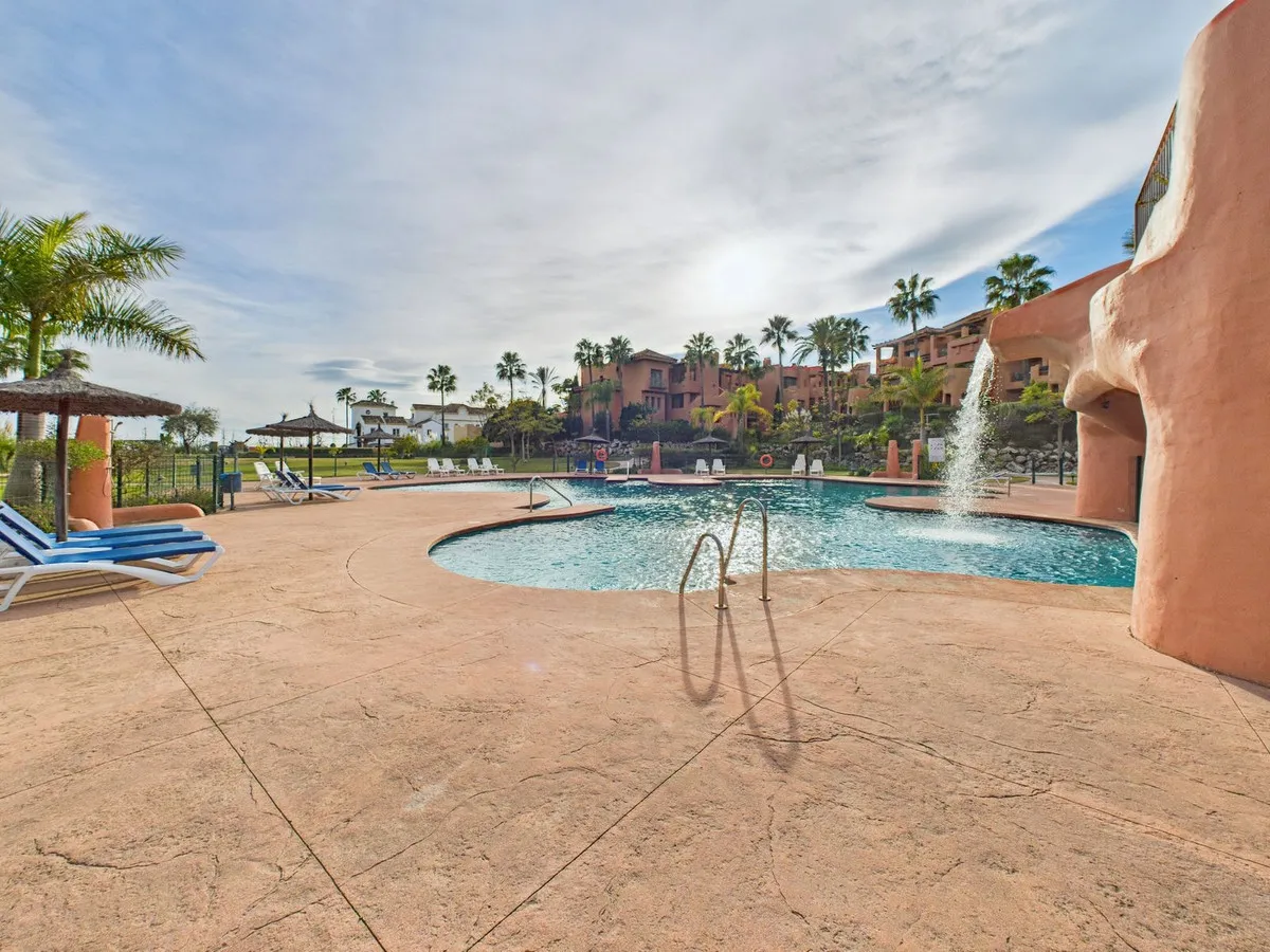 ce9d8de0-0532-4a59-8be4-e7fdf1f66f6e