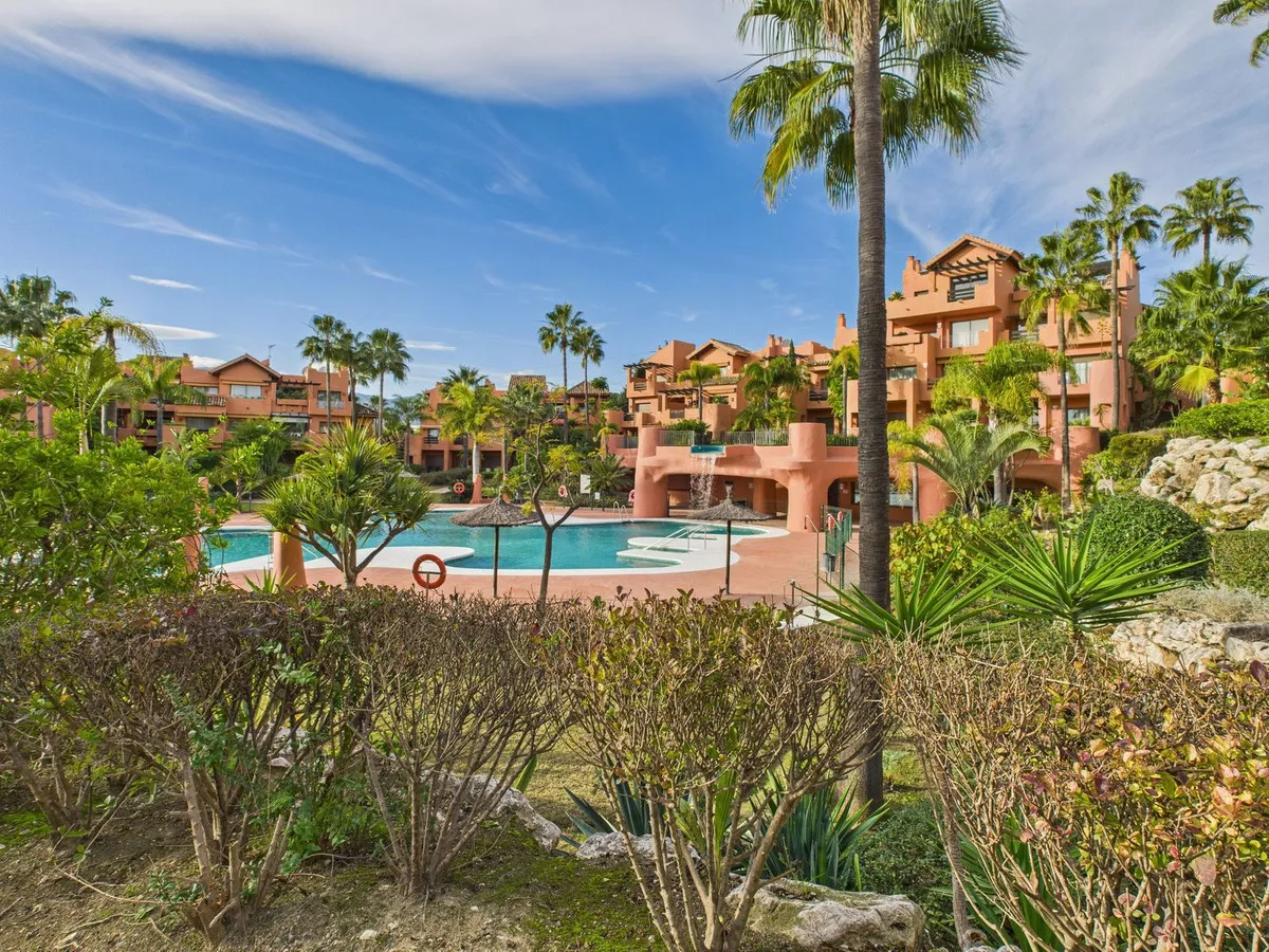 da49d940-b72c-4170-9b32-29a6d2066ce6