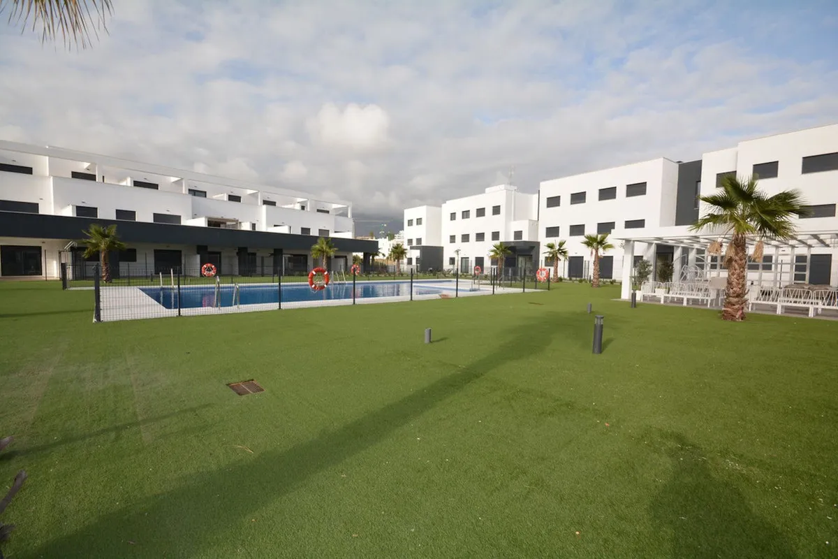 16a15462-d507-42b8-b2a3-8cdaf9b2a978