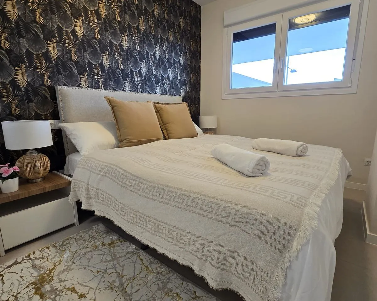 45e4c10e-b114-4ea6-b963-c433a7c3ba06