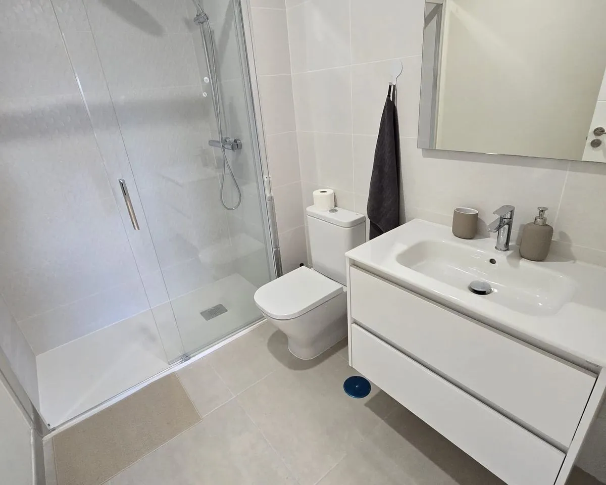 bbfc7a20-956b-4ec8-893e-ff6e070d8a9a