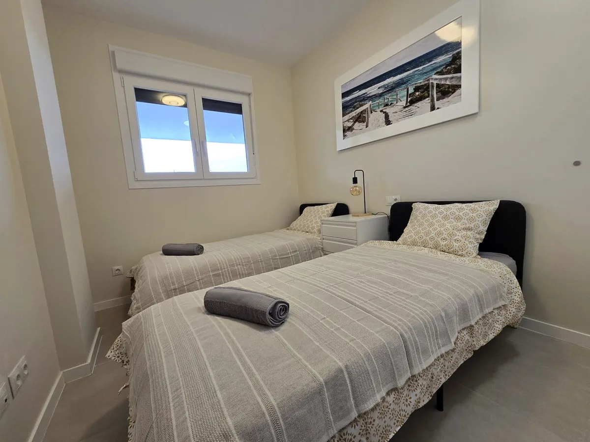 c1dce994-f4a7-455c-83e7-d4a013a2174c