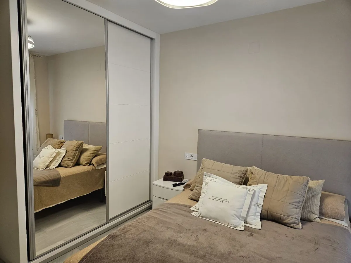 9ac0ab2f-9861-4aed-877f-0b8d30e667e9