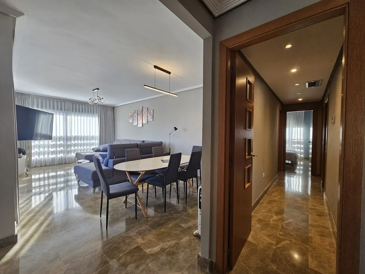 25ddd1eb-6b8b-4c3c-acad-a564d226a02e