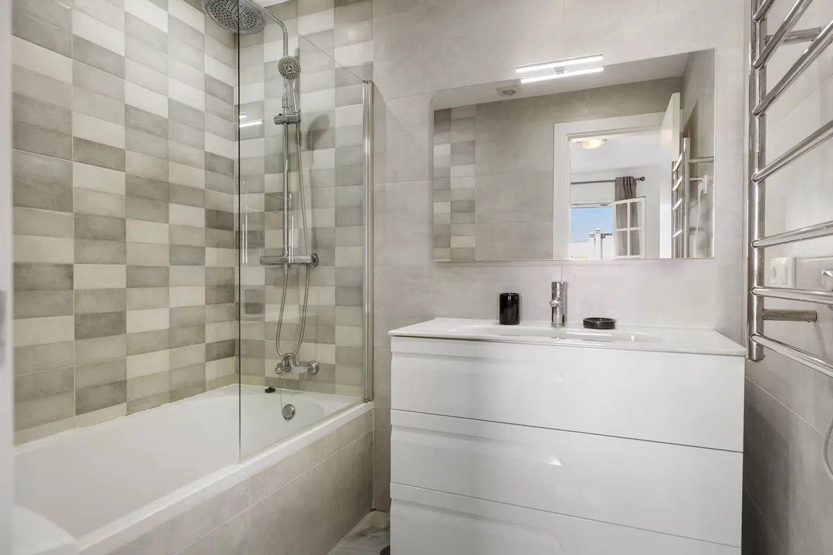 13dccbc3-b771-4e5f-b69a-58a79746601d