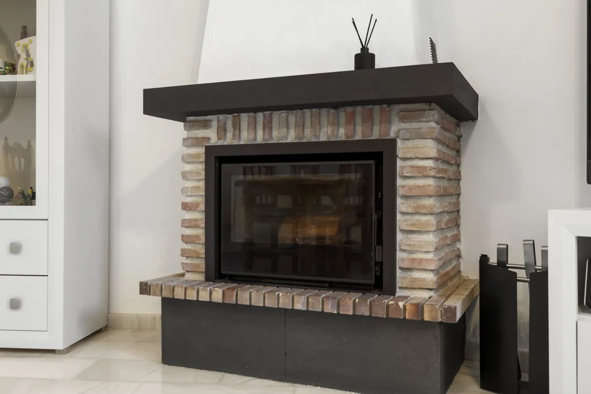 22b01ac0-5d1f-45e6-b3ba-591626811679