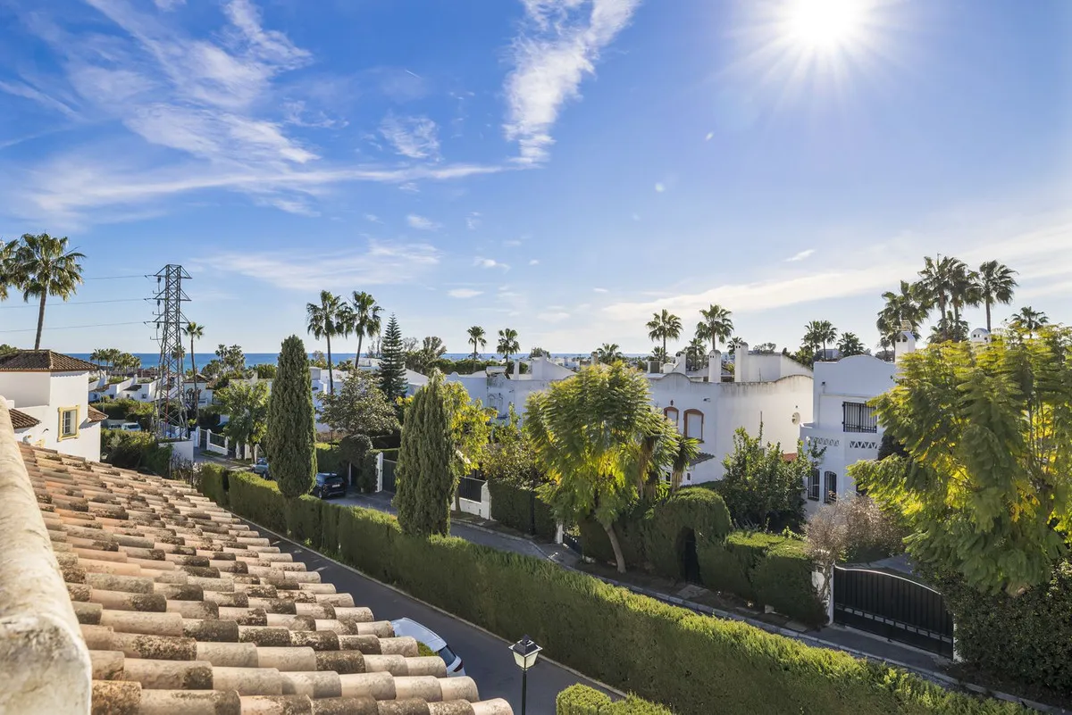 806c5f85-ca7c-48dd-b0be-b538f5ea30c0