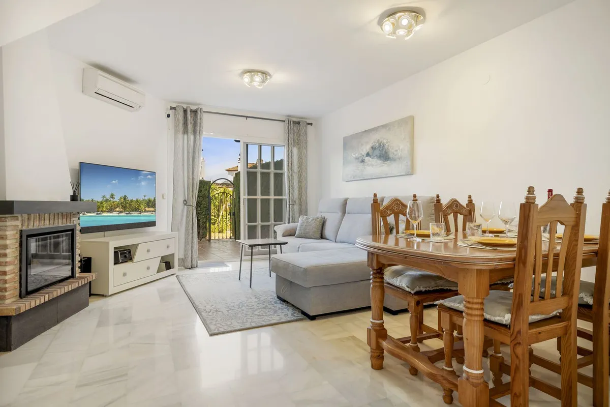 b37e5a7f-e616-4907-84e7-b36ee374073f