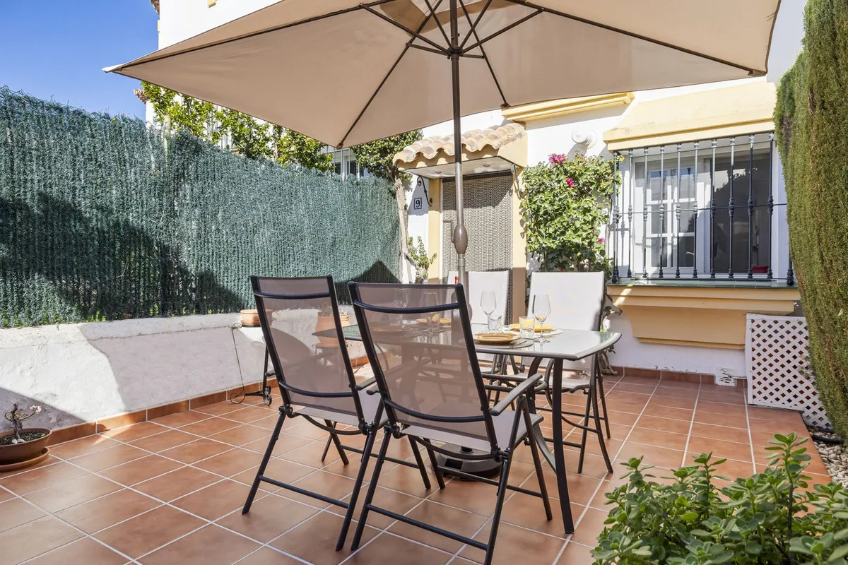 f55c64cb-e092-4146-8d84-38faf70a66ae