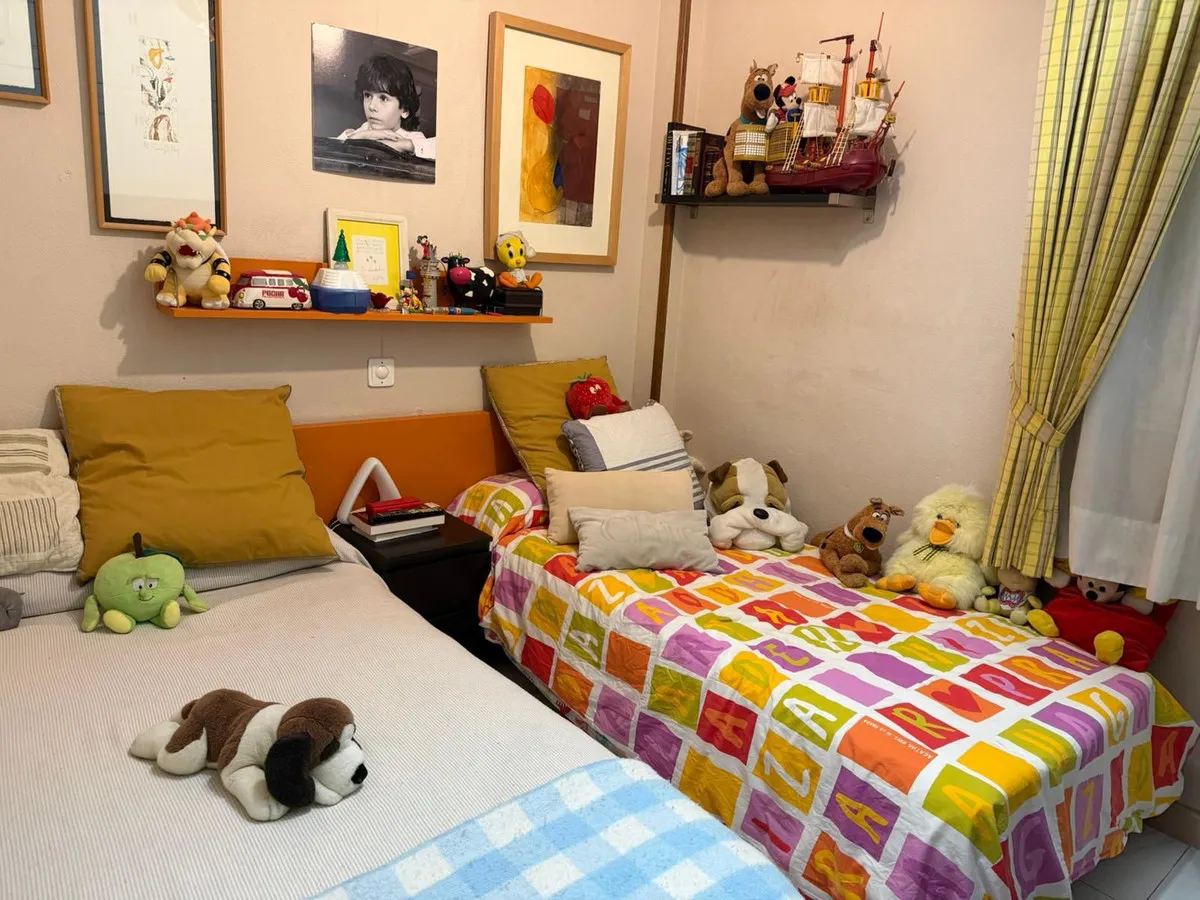 Spacious 3-Bedroom Apartment on Avenida Ricardo Soriano