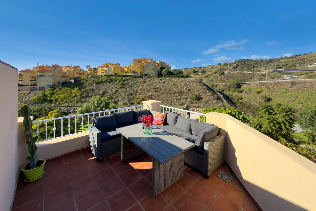 63b104ec-6242-4e54-97c3-3ad3a569f652