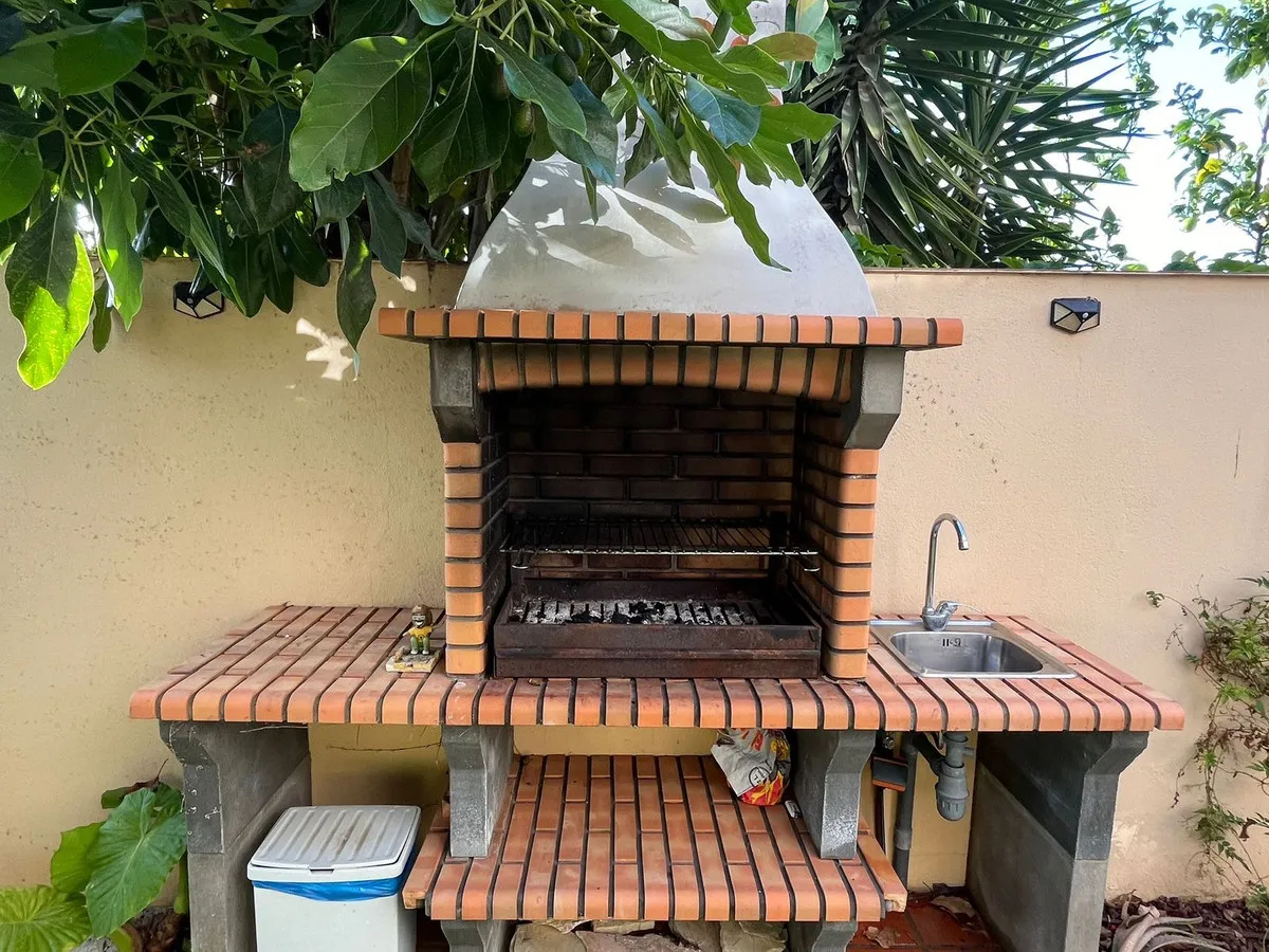 9ac8f079-e122-4c86-a01b-86c8e1299ee1