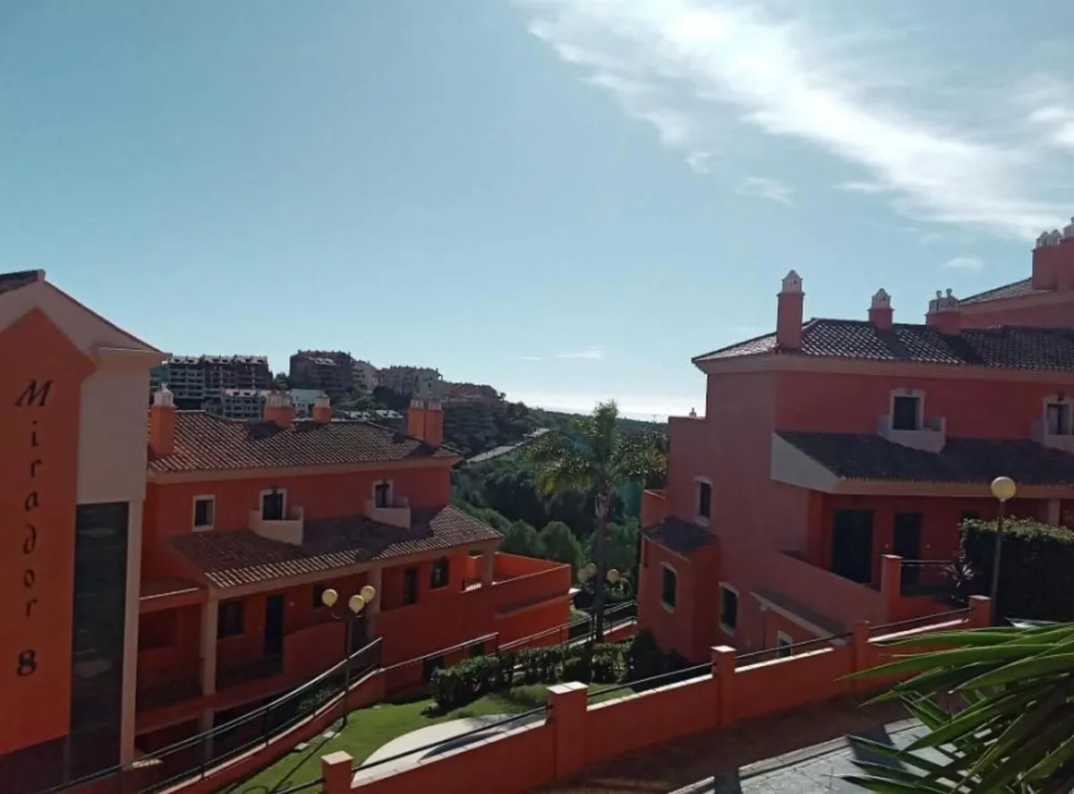 b9db4939-d19a-4345-96a7-bfe87a6102ff