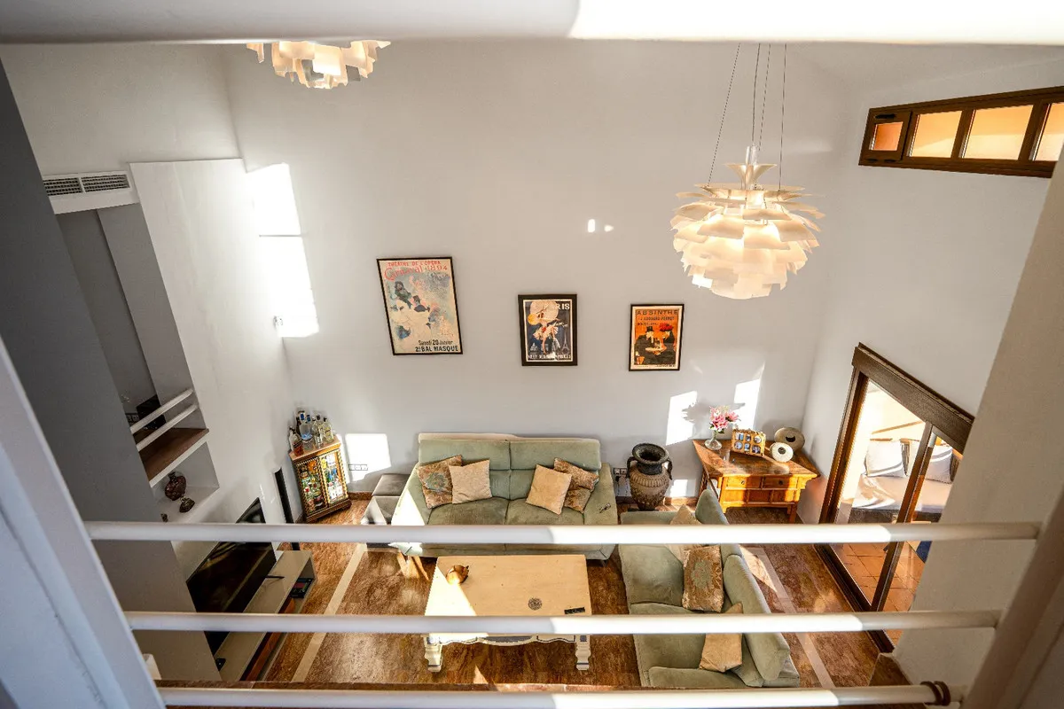 2ab5322a-523d-4c38-b34a-39d174170c3a