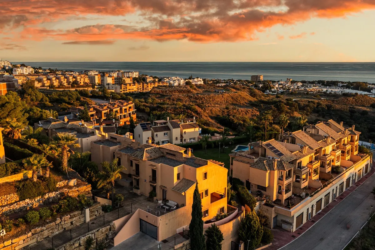 7d86e222-e501-4e4f-a7ee-036cad5b2a2c