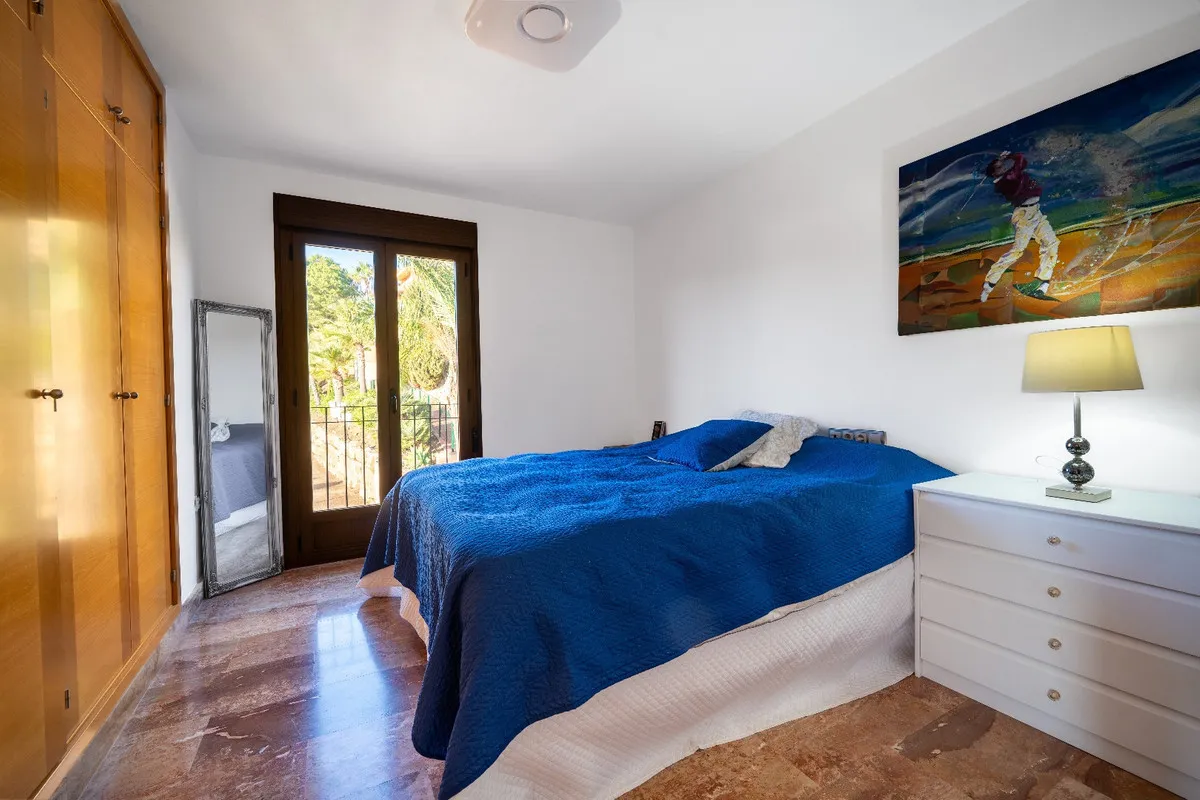 a983a587-bb48-489e-b66f-cf52cbb52542