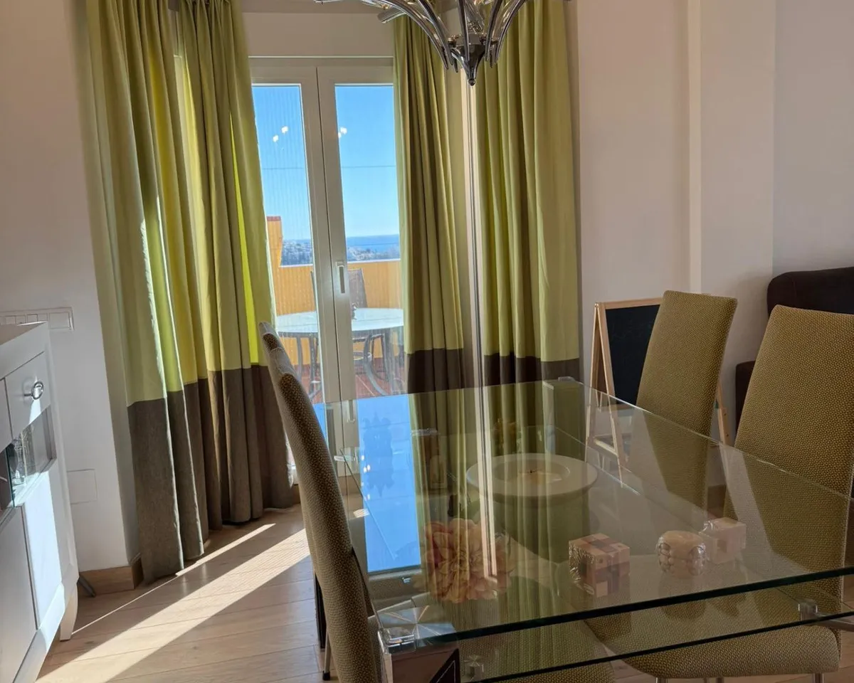 1d514503-efbe-4732-8b3e-c7aa1fb1ad25