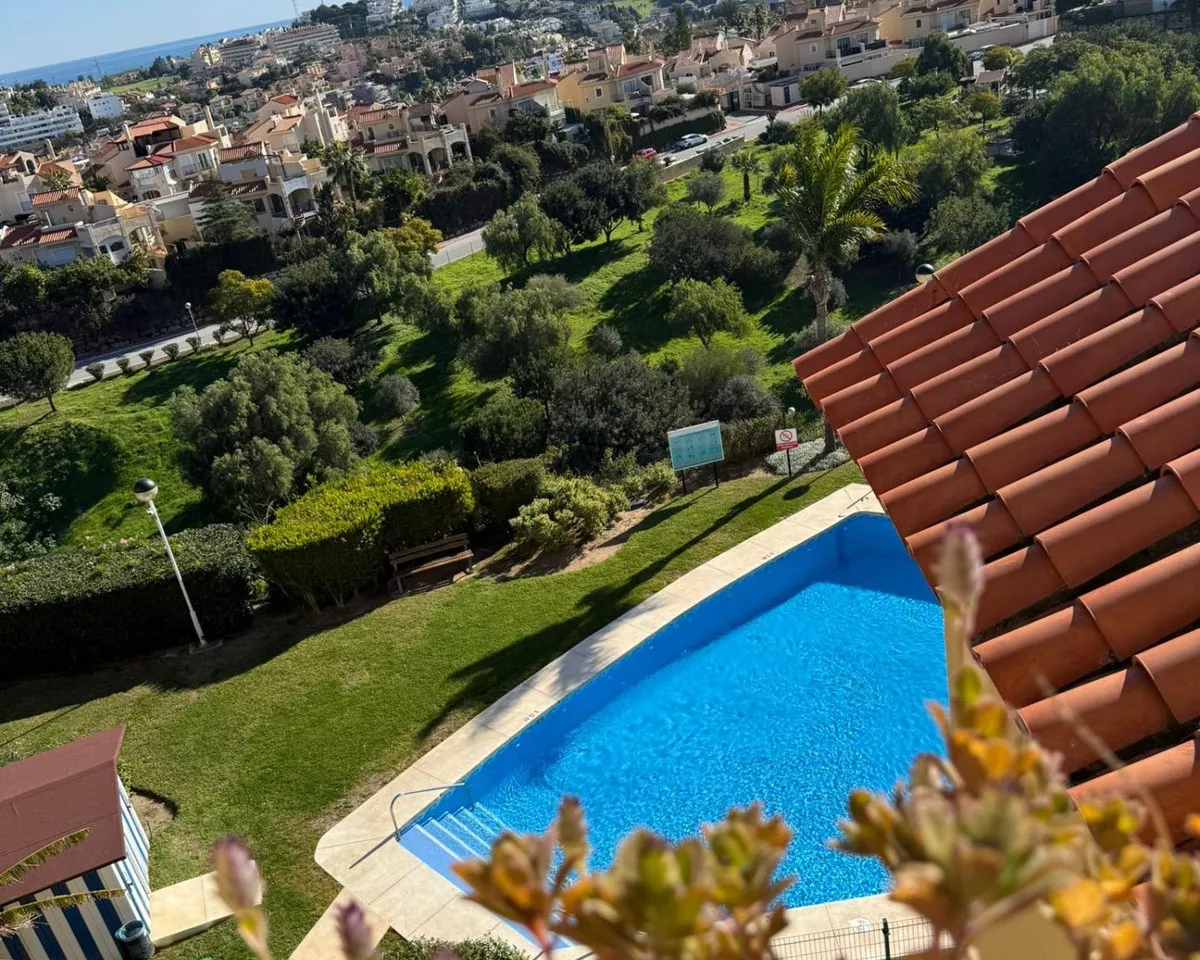 88f1e884-ef3a-4463-85c3-a6dbcc15f354