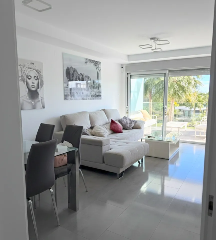 304f0589-292f-4d59-be3c-a1baddca4462