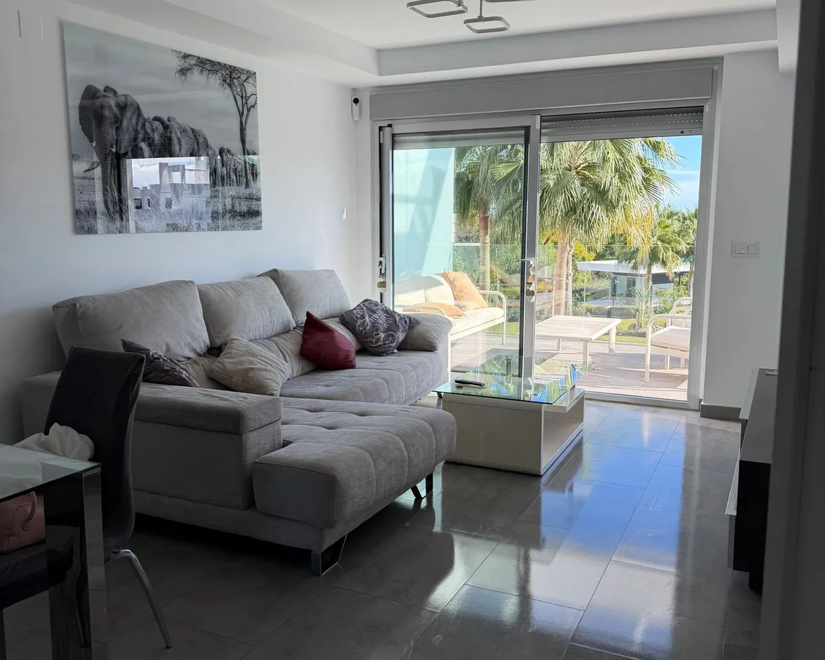 73662816-2a55-415b-8b07-b036952fed45