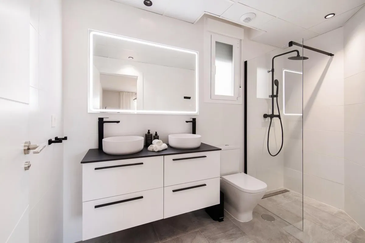 c3b9eaaf-0422-4917-8b0e-a8583a0fbd17