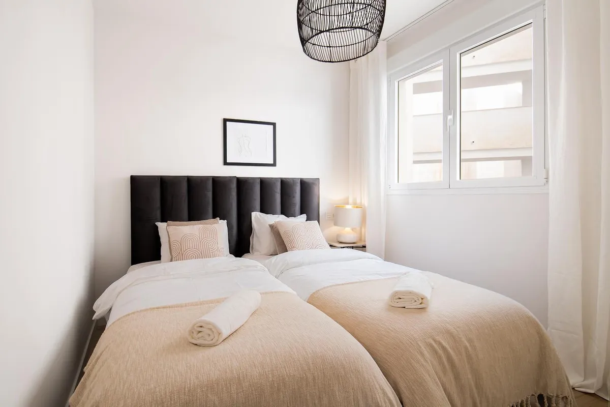 c39420f4-1cc6-4490-b27c-9836e3c921d8