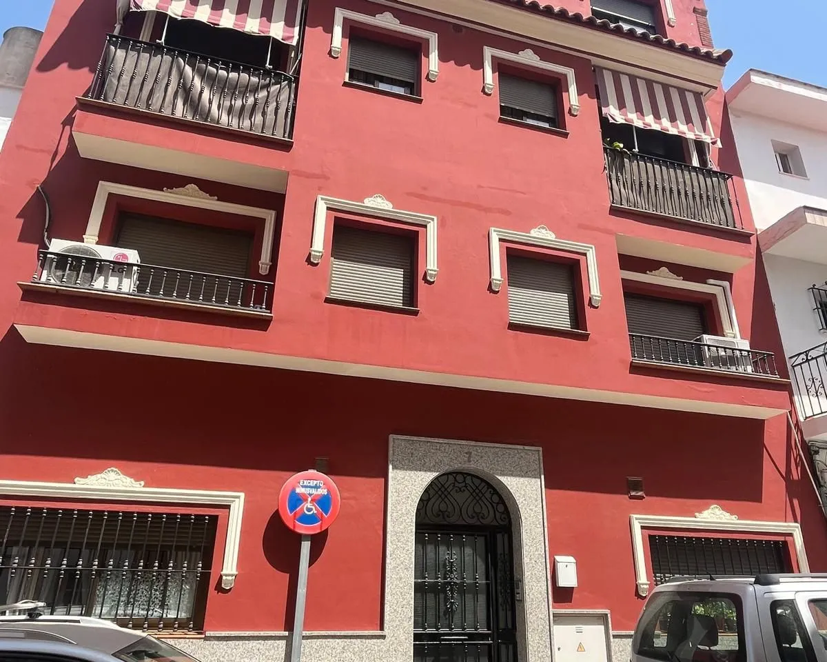 28034010-ef1d-4c73-a8ef-8a4de024abe9